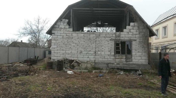 Продам участок с недостроенным домом по адресу улица Первая, 21а - фото 1