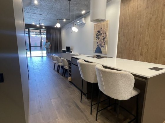 Стильний будинок на Марії Демченко. Лофт.