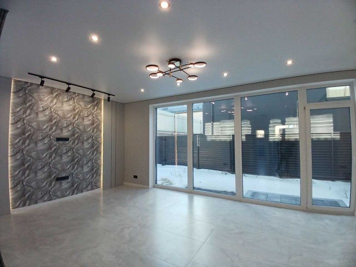 Дуплекс 120 м2 з ремонтом, 2 сотки, біля ЛІЦЕЮ! ГАЗ!  - 180000уо - фото 1