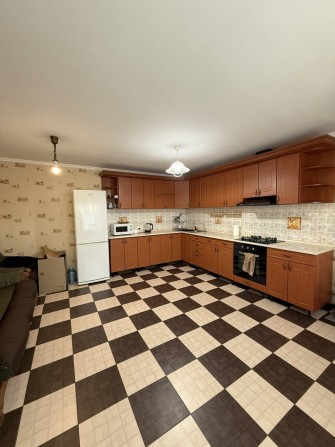 Будинок в оренду - фото 1