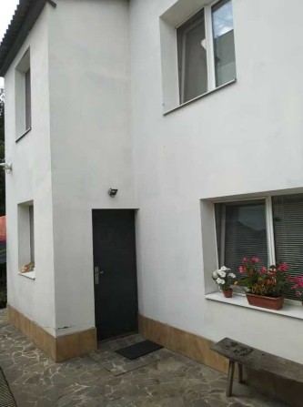 Будинок у центрі Кам'янець-Подільського - фото 1