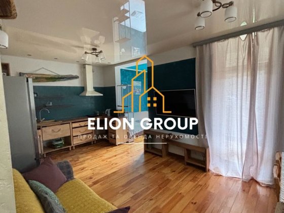 Оренда сучасного будинку біля річки Каменец-Подольский