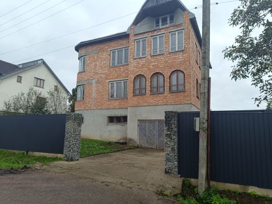 Оренда будинку , може бути комерція Трускавець