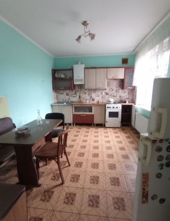 Гречани 3 кімнати частина будинку - фото 1