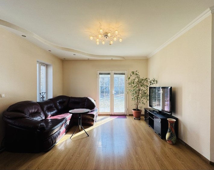 Оренда будинку у Вишневому, камін, генератор - фото 1