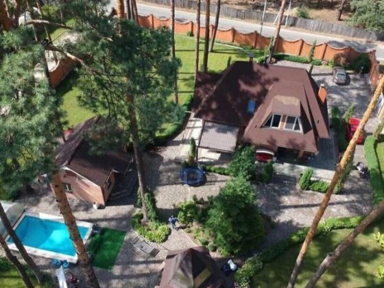 Оренда будинку Лісова Буча преміум клас з басейном банею. 30 соток Буча