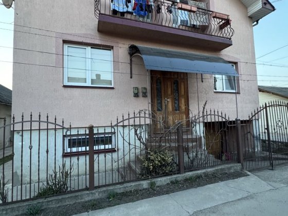 Оренда напівособняк, вул. Вовчинецька р-н. Вокзалу Івано-Франківськ