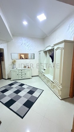 Оренда будинку в Ужгороді, 4 кімн., 280 м² - фото 1