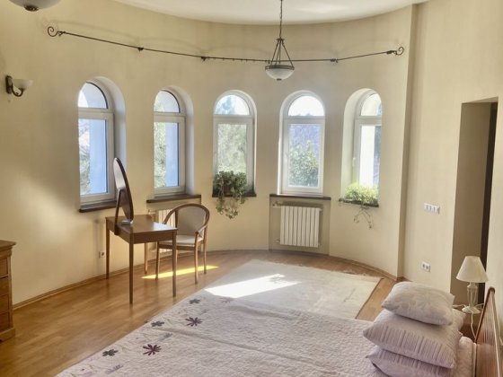 Сдам 2этажный большой дом Науки Нео Плаза газ Сауна Шикарный Ремонт