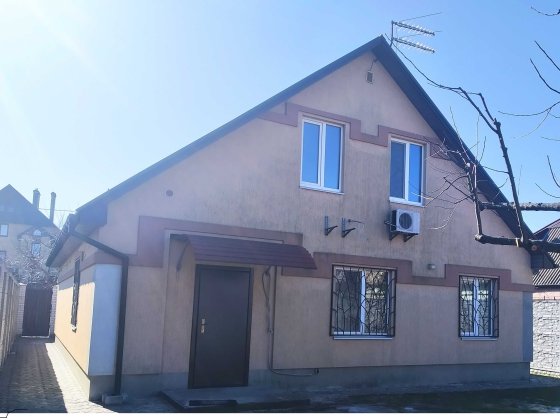 Гарний будинок по доступній ціні Киев