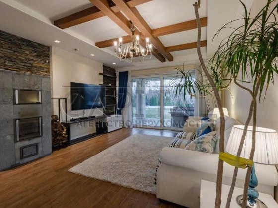 Аренда автономного дома с бассейном, Голосеевский р-н Киев