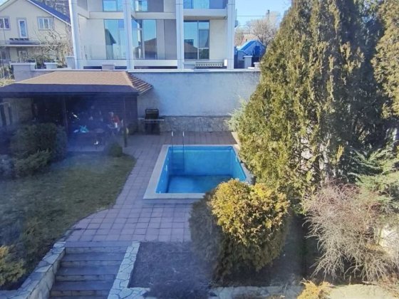 Сдам шикарный дом Дніпро