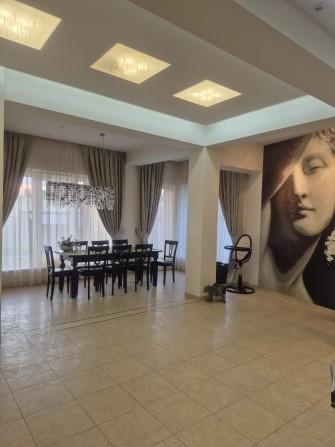 Довгострокова оренда будинку в Зубрі (Сихів) вул. Лісна - фото 1