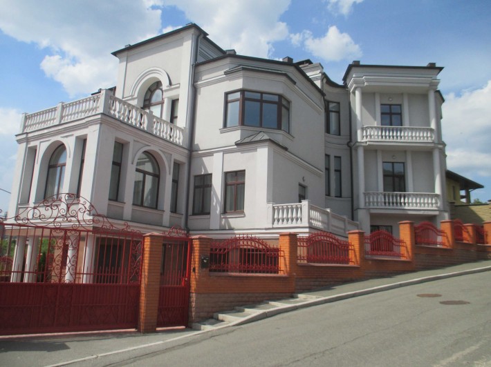 Елітний будинок, Печерськ, резиденція в Царському селі, вул.Редутна,35 - фото 1