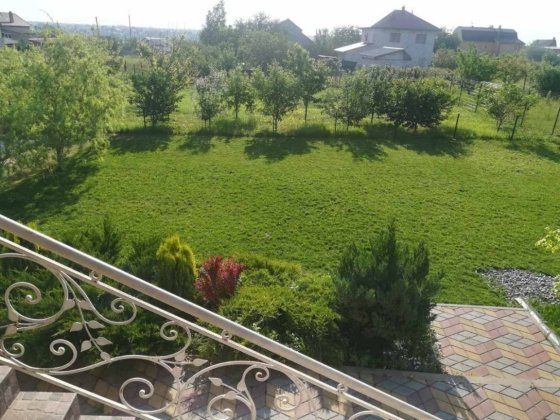 Аренда красивый дом 5 к 250 м расположен 10 минут от 2 столбов,7 км Одеса