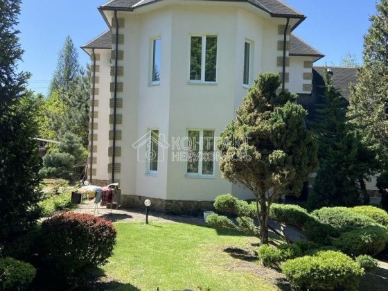 Здам триповерховий будинок Центр Сокільники Харьков