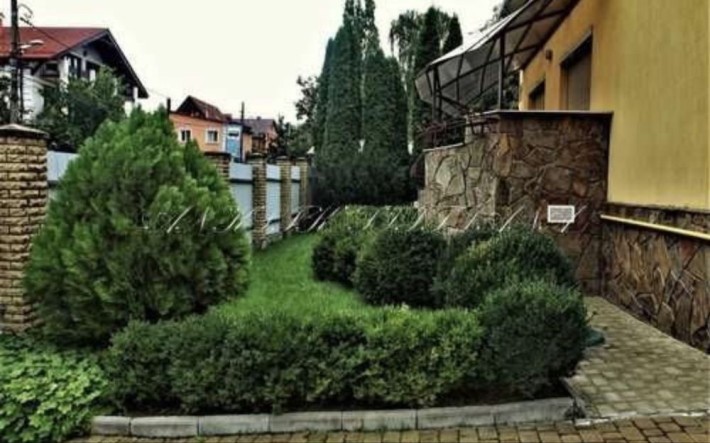 Здам будинок Центр Голосіїво метро Голосіївська та Деміївська - фото 1