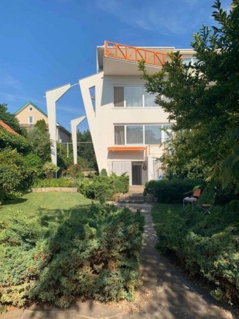 Аренда  дома с красивым  участком  в элитном  кооперативе  Совиньон - фото 1