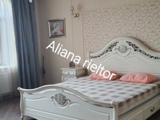 Оренда будинку | генератор, підвал, 4 спальні, 12 ст. Фонтану Одеса