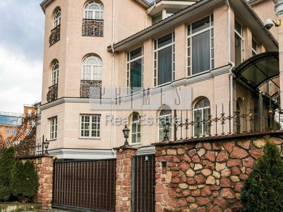 Аренда дома 800м2 с участком 7 соток, пер. Болсуновский, 6, Печерск Киев