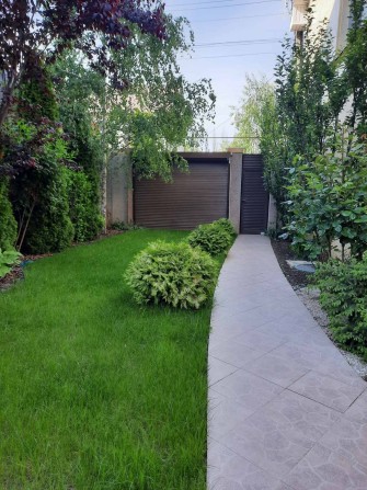 Оренда Будиноку  біля моря | гарний двір | пляж Восход | Совіньйон - фото 1