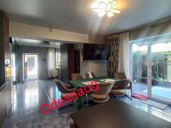 Аренда Стильный 4-ком Котедж в Совиньоне,  Газ Одеса