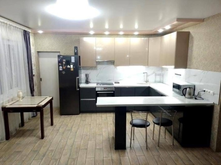 Здам Будинок Троєщина вул Кутузова 9 - фото 1