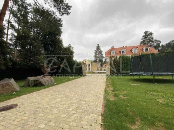 Оренда / Будинок / 380 м2 / вул. Столичне шосе, 149 / Голосіївський рн Киев