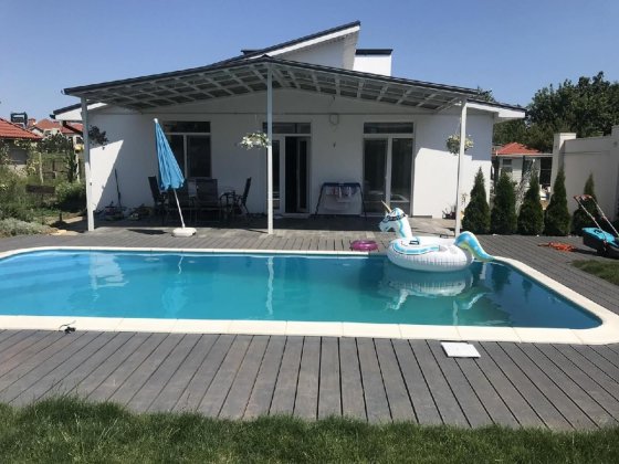 Аренда ДОМА   с Бассейном в Совиньоне Одеса