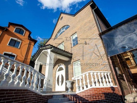 Дом  Печерск  Ботаничний сад Київ