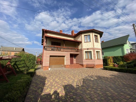 Здається в оренду 2-поверховий будинок у Крихівцях, 10 хв до центру Крихівці