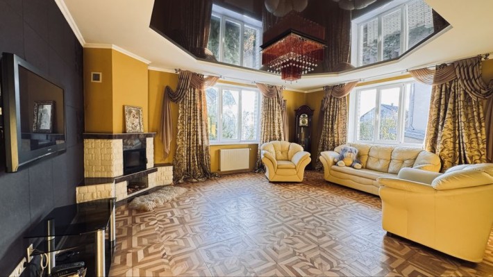 Оренда великого будинку поруч м Івано-Франківськ - фото 1