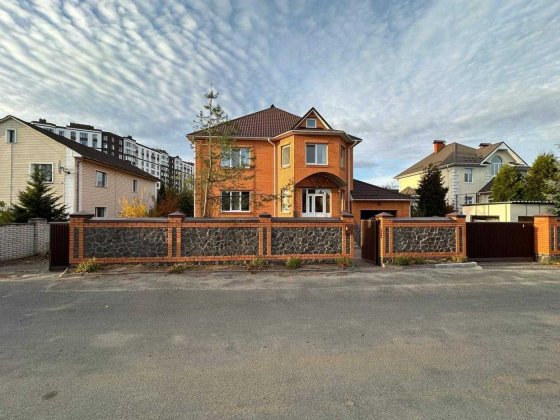 Аренда дома  можно под ОФИС или САДИК 345м2 Софіївська Борщагівка