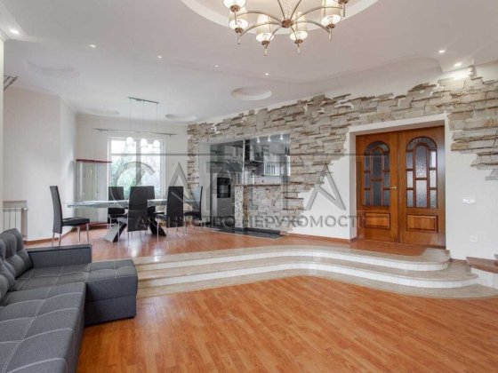 Оренда триповерхового будинку, Софіївська Борщагівка Софиевская Борщаговка