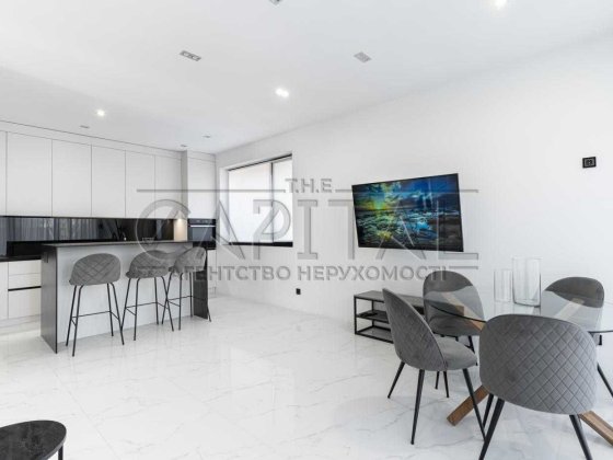 Задається розкішний еко-дуплекс Польова 120 кв.м Святопетрівське Святопетровское