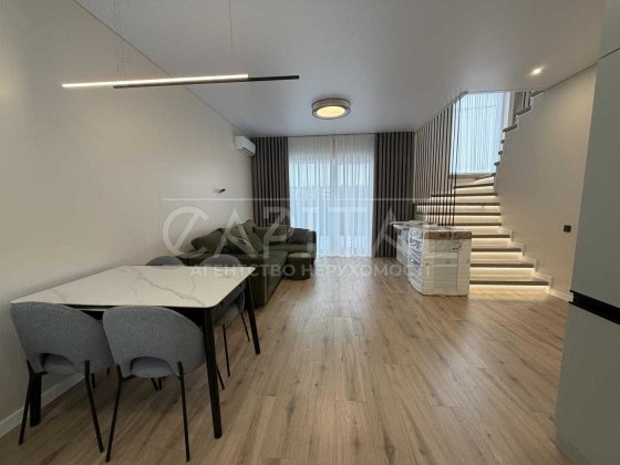 Перша здача таунхауса 85 м² у закритому КМ, Петропавлівська Борщагівка Петропавлівська Борщагівка