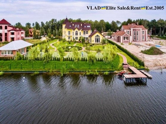 Козин. Перша оренда! Новий ремонт! 5 спален. Вихід на р. Козинка. Козин