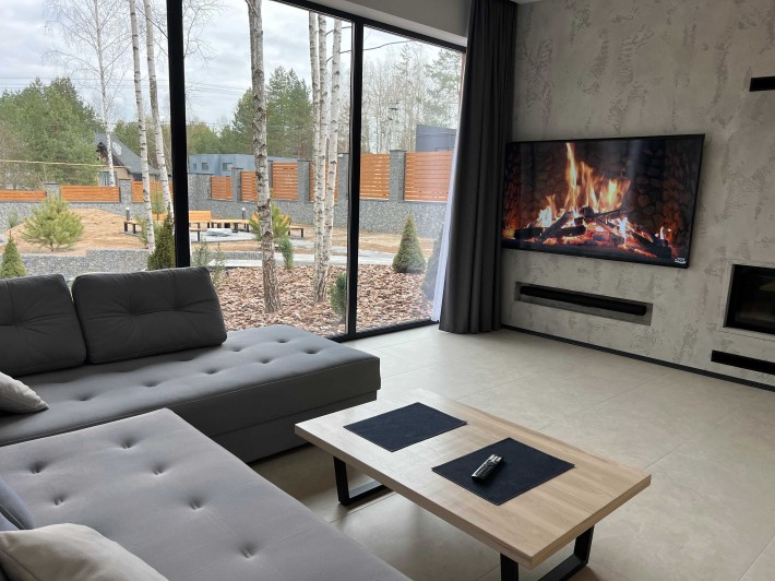 Оренда автономного еко будинку з укриттям, с. Гореничі, 3 спальні - фото 1