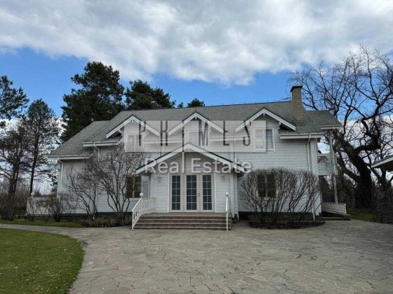 Оренда будинку в класичному стилі, вул. Берегова, Козин, бомбосховище Козин