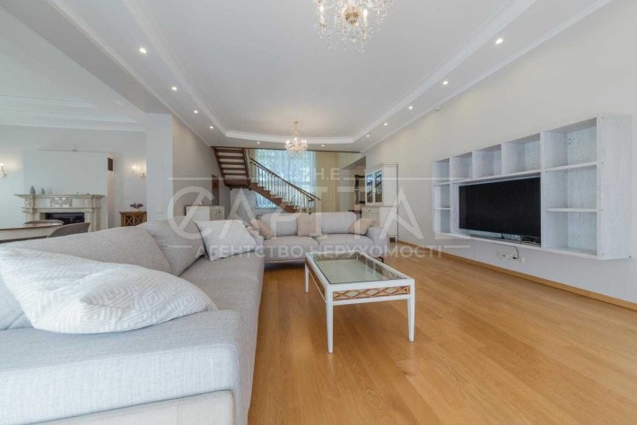 Здається в оренду двоповерховий будинок 450 м² 35 соток с Іванковичі - фото 1