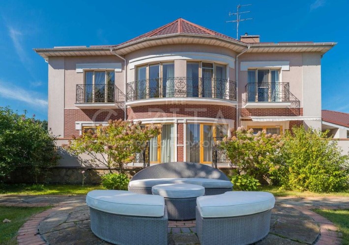 Оренда будинку / 450м2 / Іванковичі / є басейн та сауна / 35 соток - фото 1