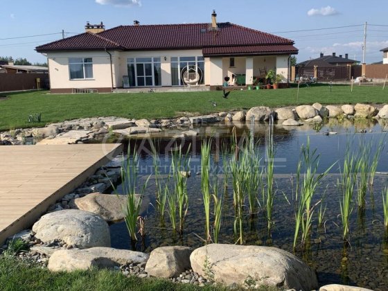 Оренда будинку 190м² з еко-озером 25 соток камін генератор Новосілки Новоселки