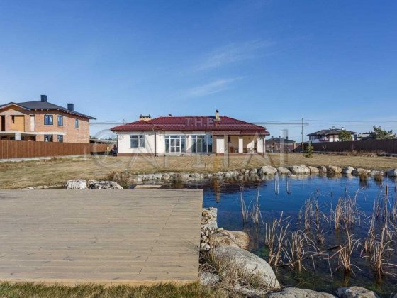 Оренда АВТОНОМНОГО будинку Новосілки з власним еко-озером Новоселки