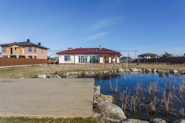 Оренда АВТОНОМНОГО будинку Новосілки з власним еко-озером - фото 1