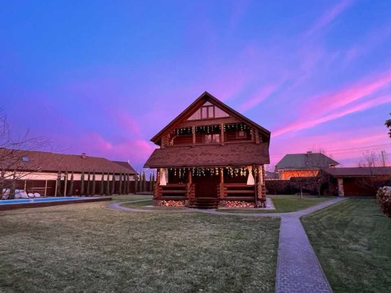 Оренда еко-будинка в передмісті Києва Пухівка