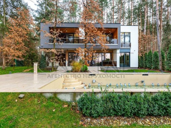 Оренда садиби з басейном у Старих Безрадичах 215 м²,37 соток,генератор Тарасовка