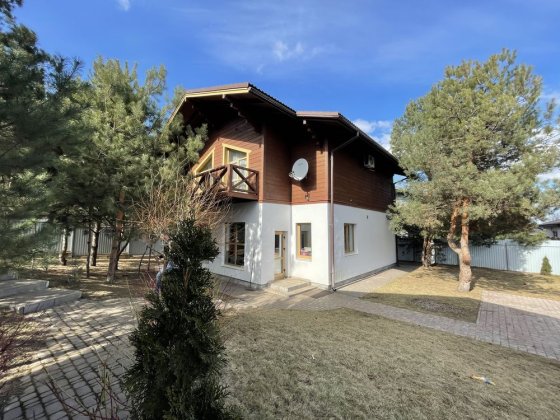 Сдается дом 180 м2  возле Вышгорода  ( 21 марта) Хотяновка