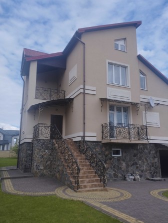 Оренда будинку в с. Зимна Вода (р-н кільцевої дороги, Епіцентр) - фото 1