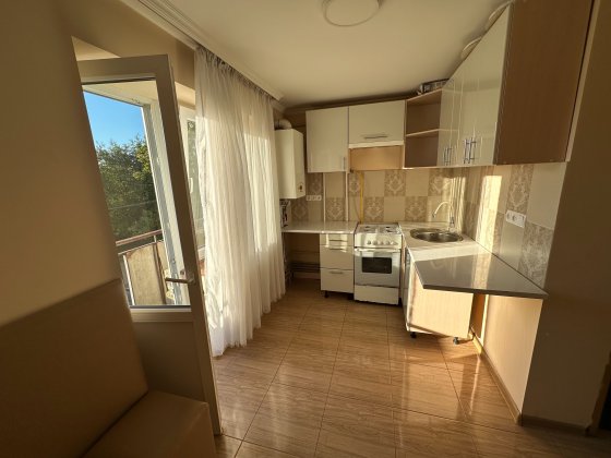 Однокімнатна квартира на довготривалий термін Берегове