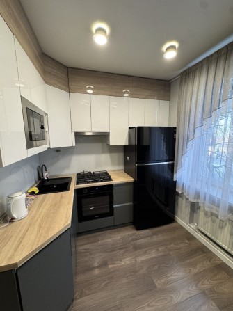 Сдам  2 к квартиру Сталинка,с А.О, р-н Центра. - фото 1